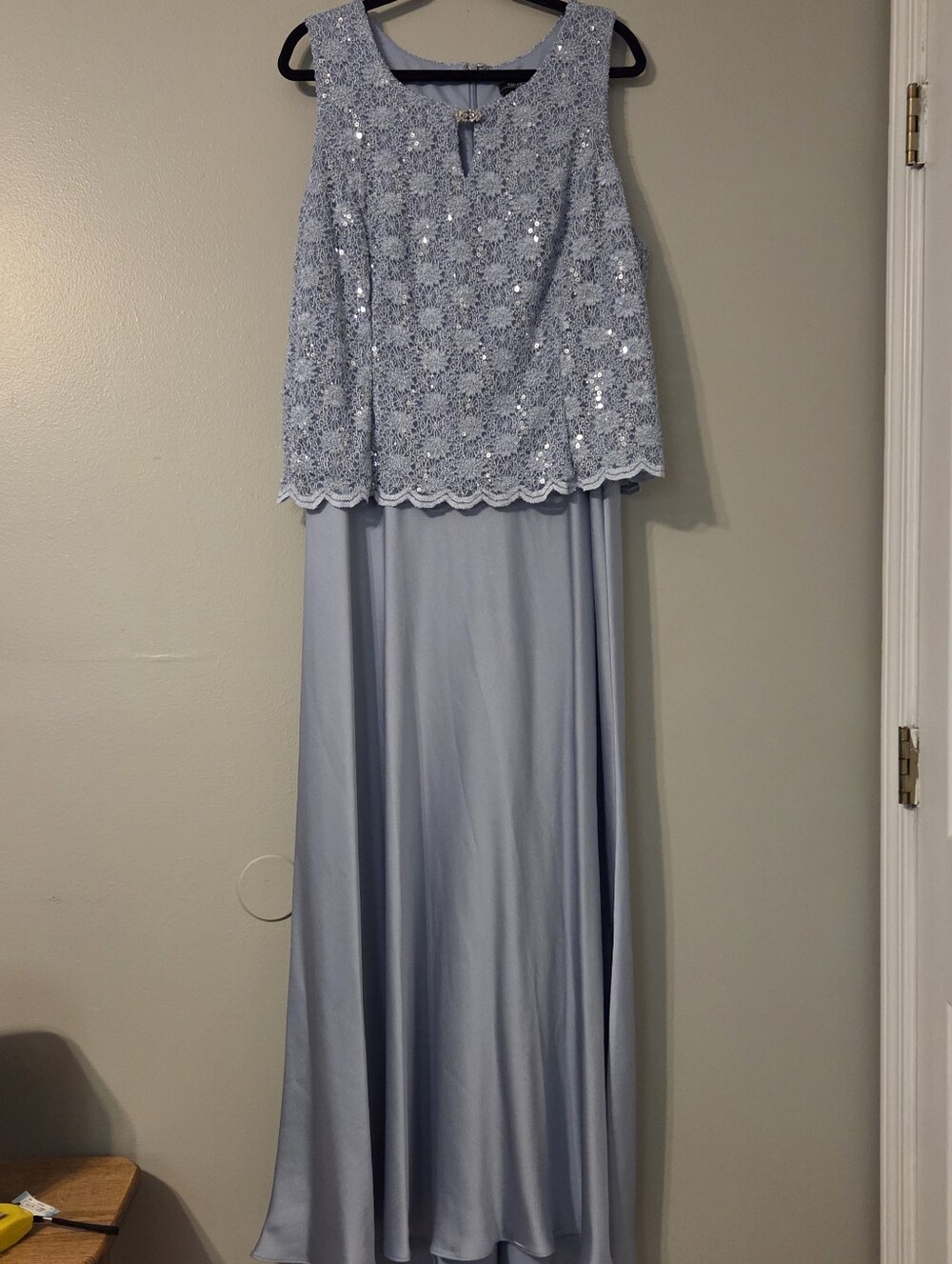 R&M Richards Plus Size Blue Sequence Satin Formal Dress With Jacket. Sz 18W/2X - Picture 7 of 12